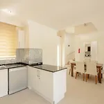 Villa Valley 5