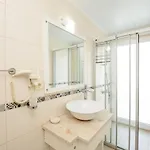 Villa Valley 5 *