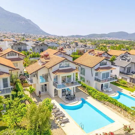 Villa Valley 5 *